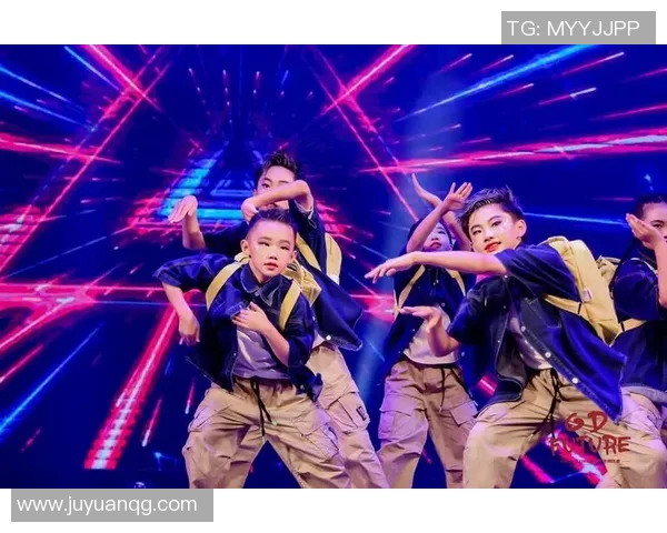 武汉街舞队个人能力提升之路：聚焦街舞文化与团队协作的完美结合