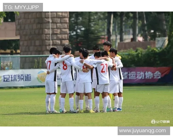 上海足球队团队协作变革引发热议助力球队重返巅峰之路