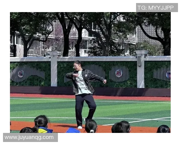 张磊网球生涯回顾与展望追寻梦想的旅程与挑战 张磊网球生涯回顾与展望追寻梦想的旅程与挑战