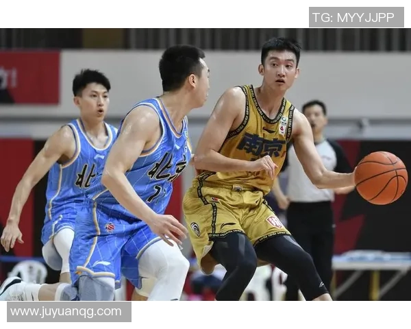 南京篮球队在挑战赛中的实力展现与战术分析全方位点评 南京篮球队在挑战赛中的实力展现与战术分析全方位点评