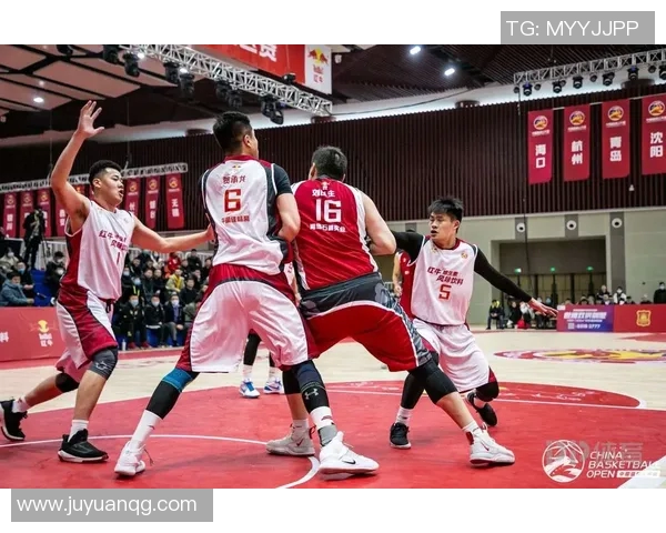 成都篮球队荣登全国篮球战术排行榜第五名引发热议 成都篮球队荣登全国篮球战术排行榜第五名引发热议