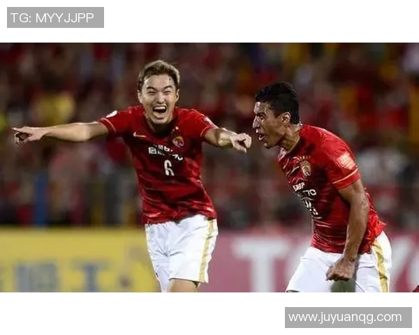 深入探讨上海篮球队团队协作的优势与不足分析 深入探讨上海篮球队团队协作的优势与不足分析